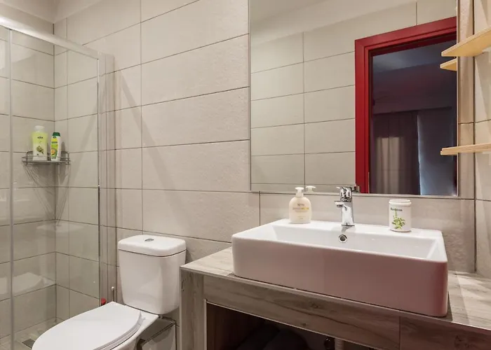 Beourguest#1 Bright * 塞萨洛尼基